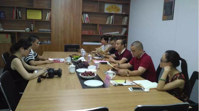 陳金國秘書長與金沛教育領(lǐng)導(dǎo)班子進(jìn)行會(huì)談